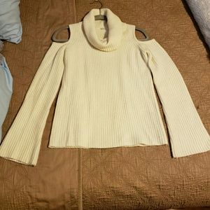 Cashmere cold shoulder sweater